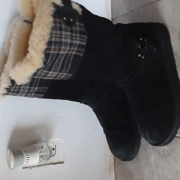 UGG  boots  size  6 women - Picture 1 of 5